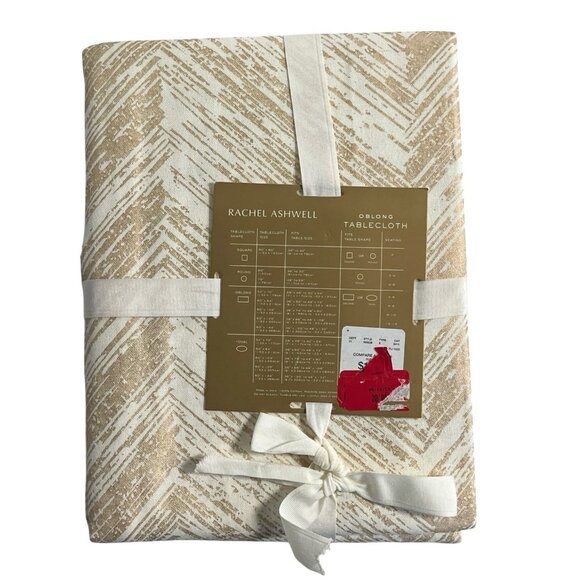 Rachel Ashwell Tablecloth Oblong  60" × 84"‎ White Metallic Rose Gold Patterned - Picture 2 of 8